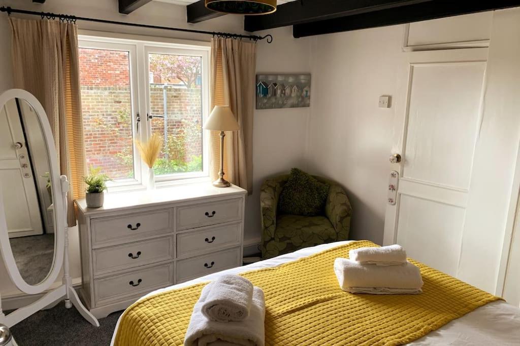 Award Winning Pet Friendly Paddock Cottage Whitby Buitenkant foto