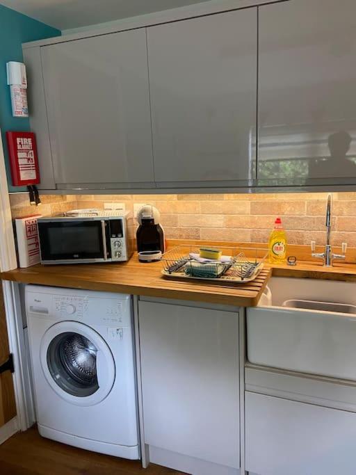Award Winning Pet Friendly Paddock Cottage Whitby Buitenkant foto