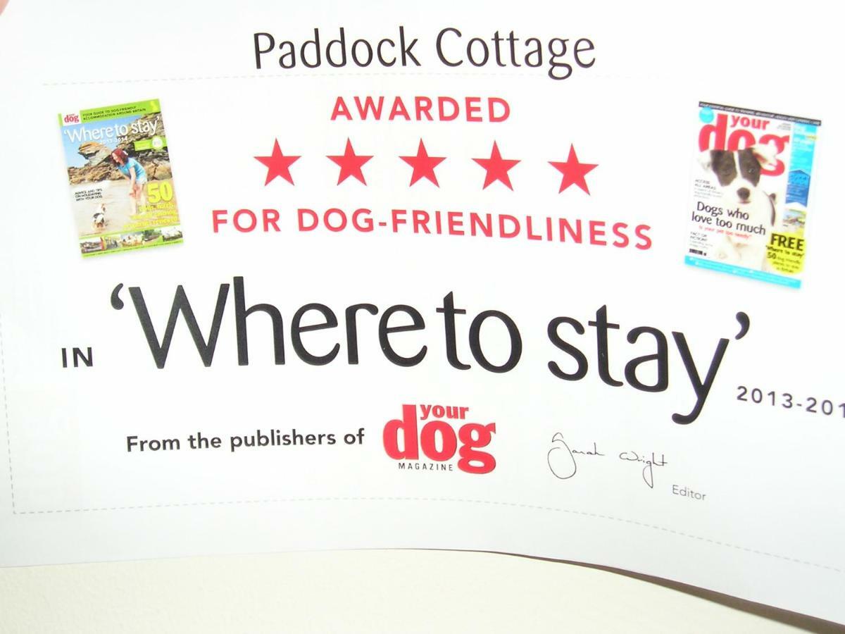 Award Winning Pet Friendly Paddock Cottage Whitby Buitenkant foto